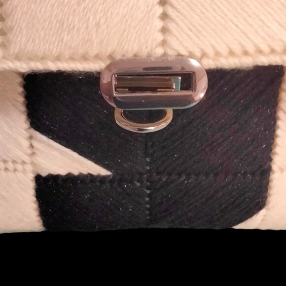 Black & Cream Canvas Handbag - Picture 4 of 7